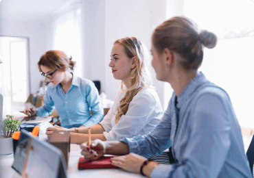 Scaling Seasonal Hiring Programs in Logistics and Retail